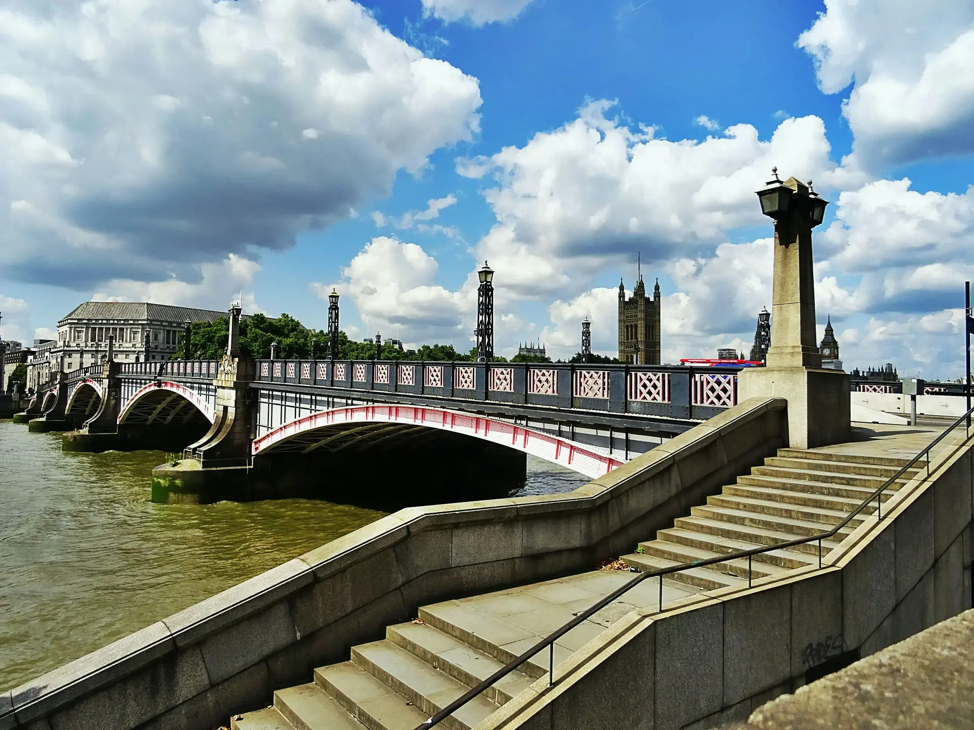 London neighbourhood WrXperts covers